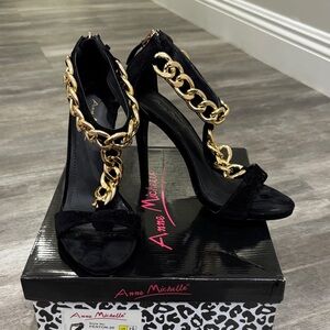 Anne Michelle Black Heels with Gold Chain Accent